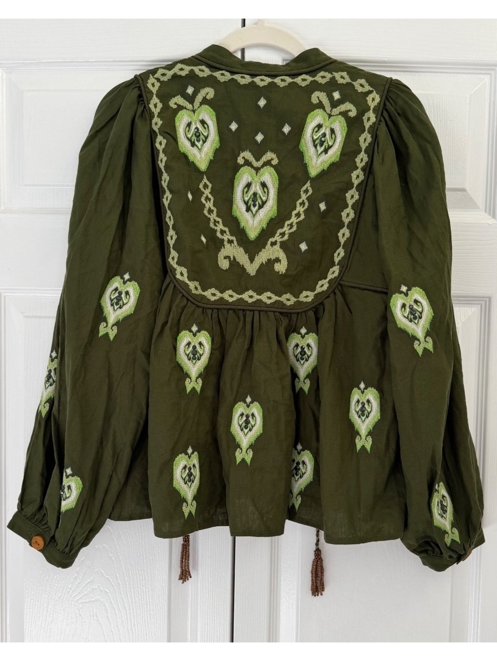 FARM RIO Embroidered Linen-Blend Blouse NWT Large - Picture 6 of 8